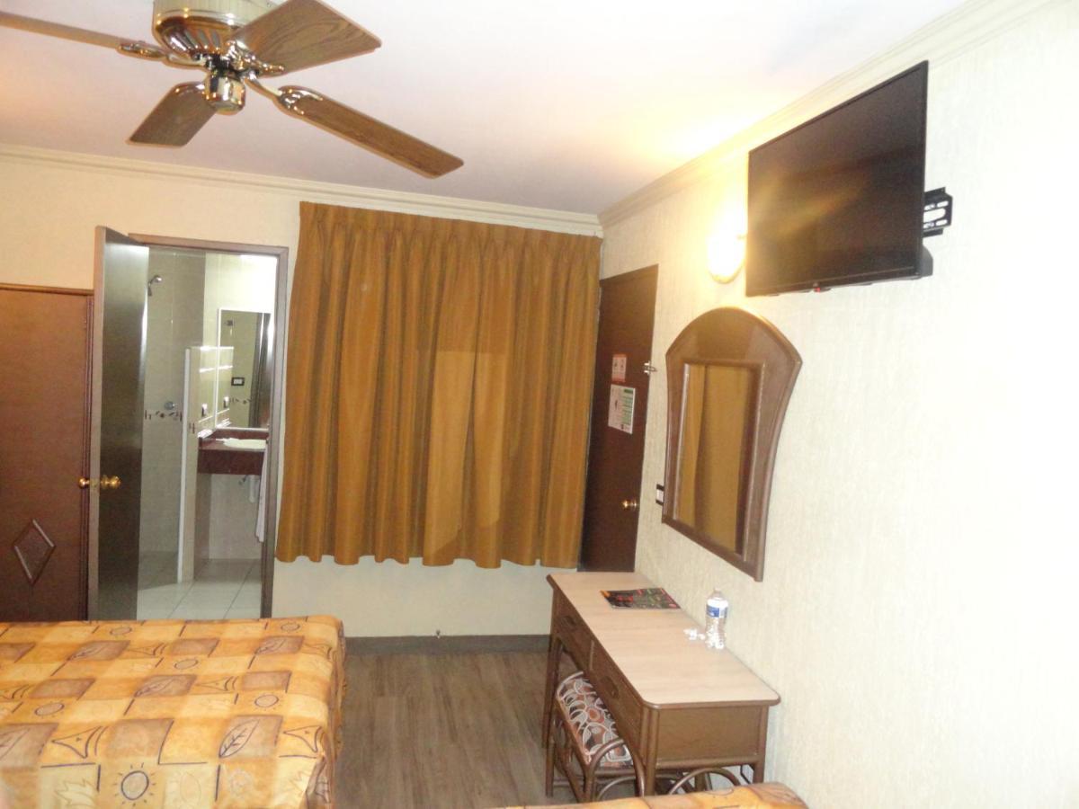 Hotel Plaza Crystal Xalapa Extérieur photo
