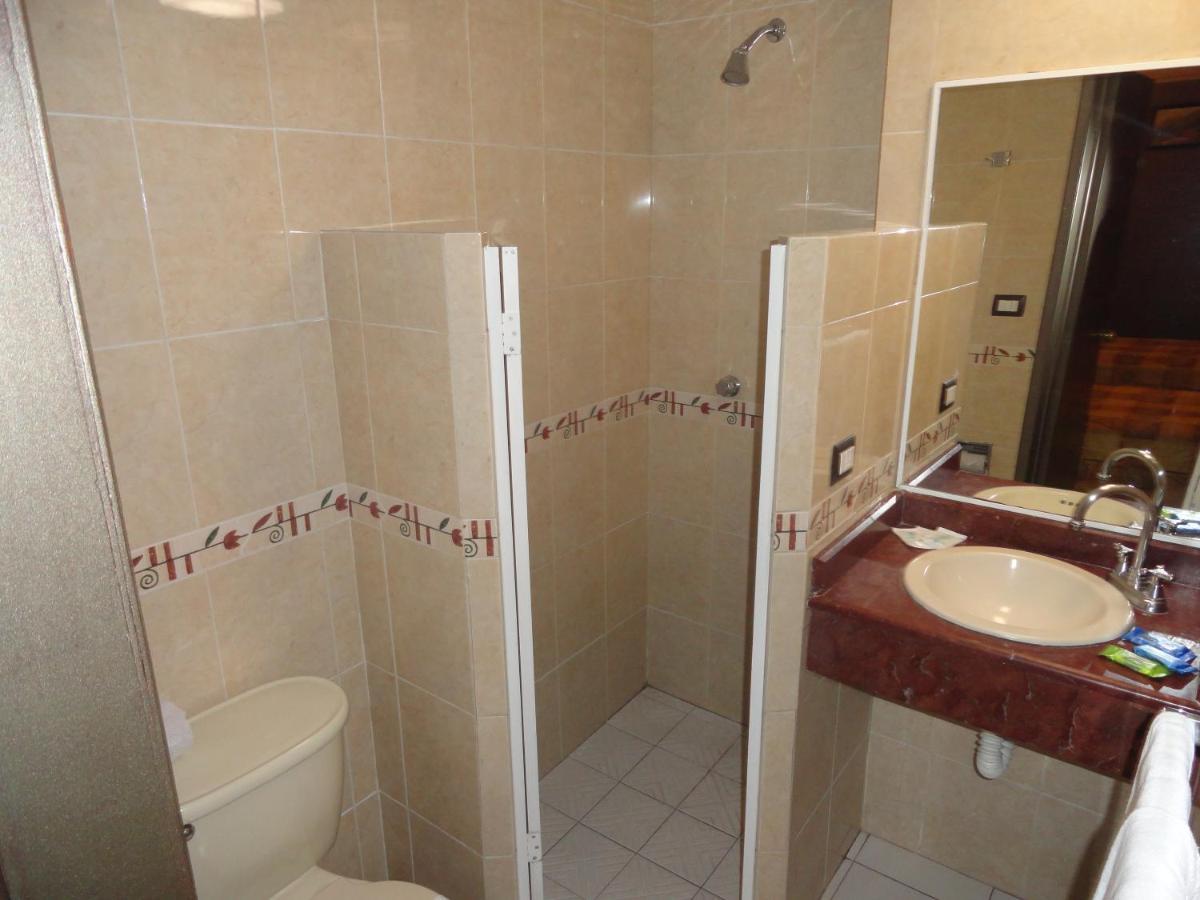 Hotel Plaza Crystal Xalapa Extérieur photo