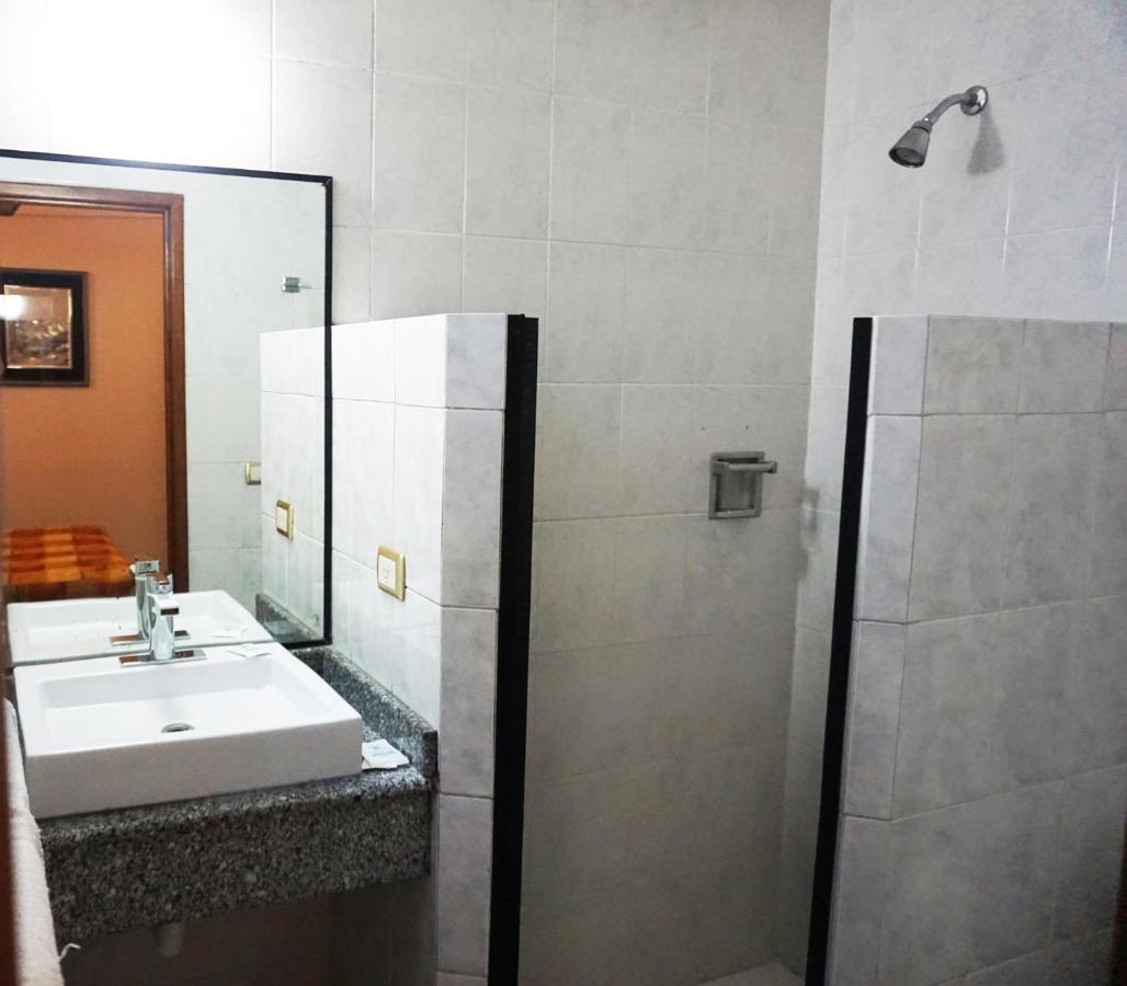 Hotel Plaza Crystal Xalapa Extérieur photo
