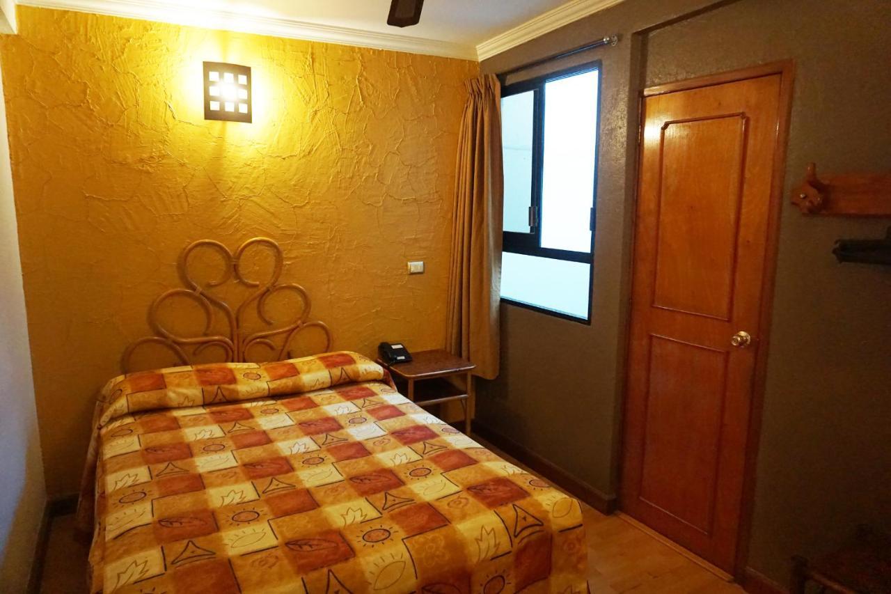 Hotel Plaza Crystal Xalapa Extérieur photo