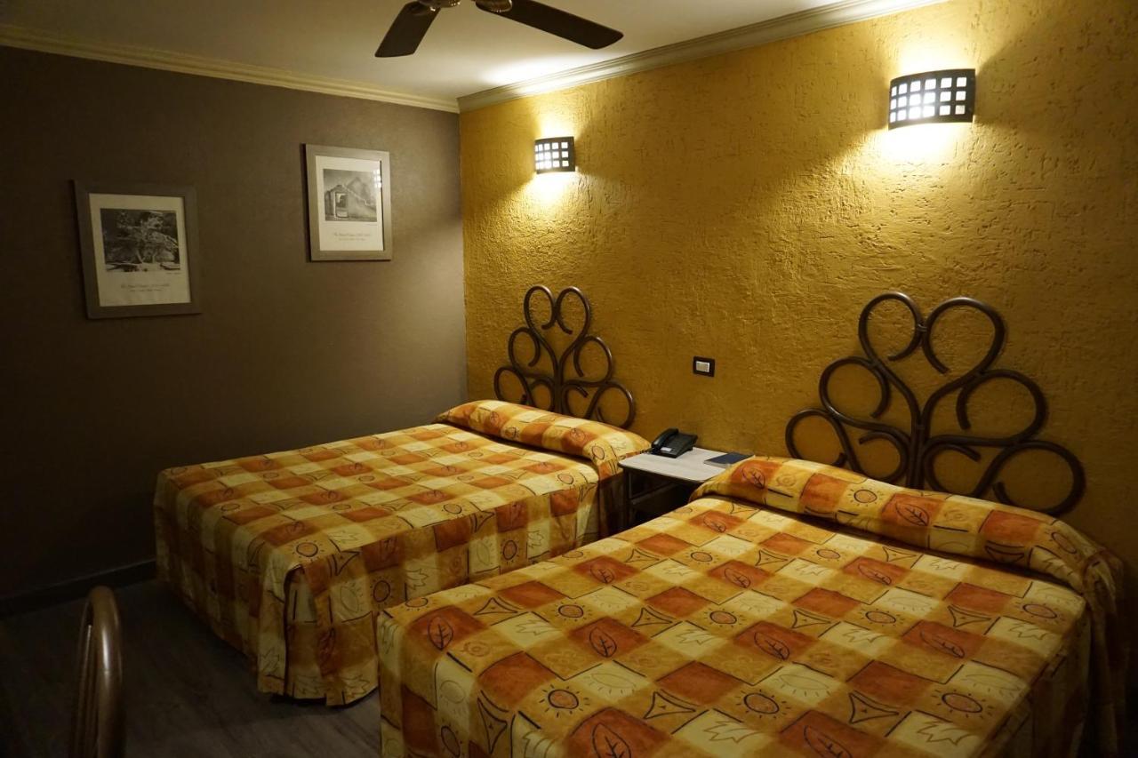 Hotel Plaza Crystal Xalapa Extérieur photo