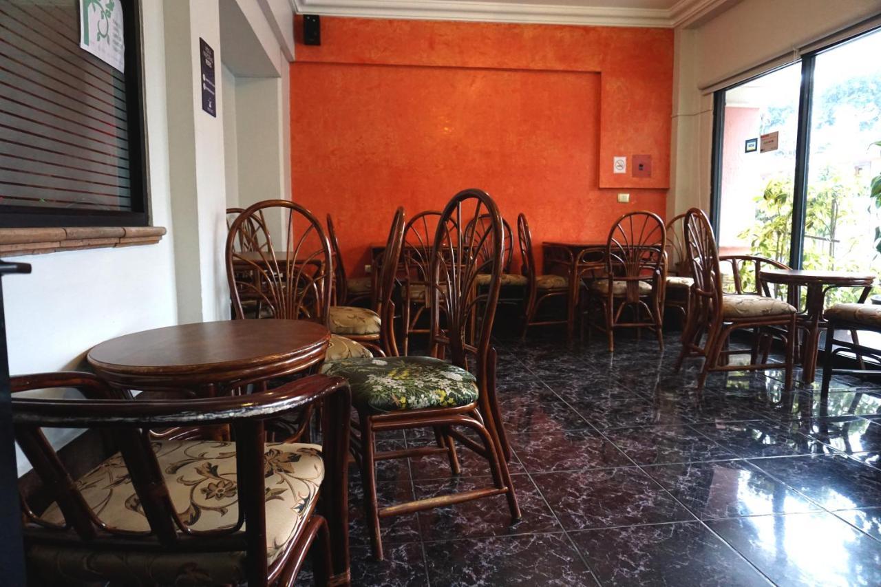Hotel Plaza Crystal Xalapa Extérieur photo